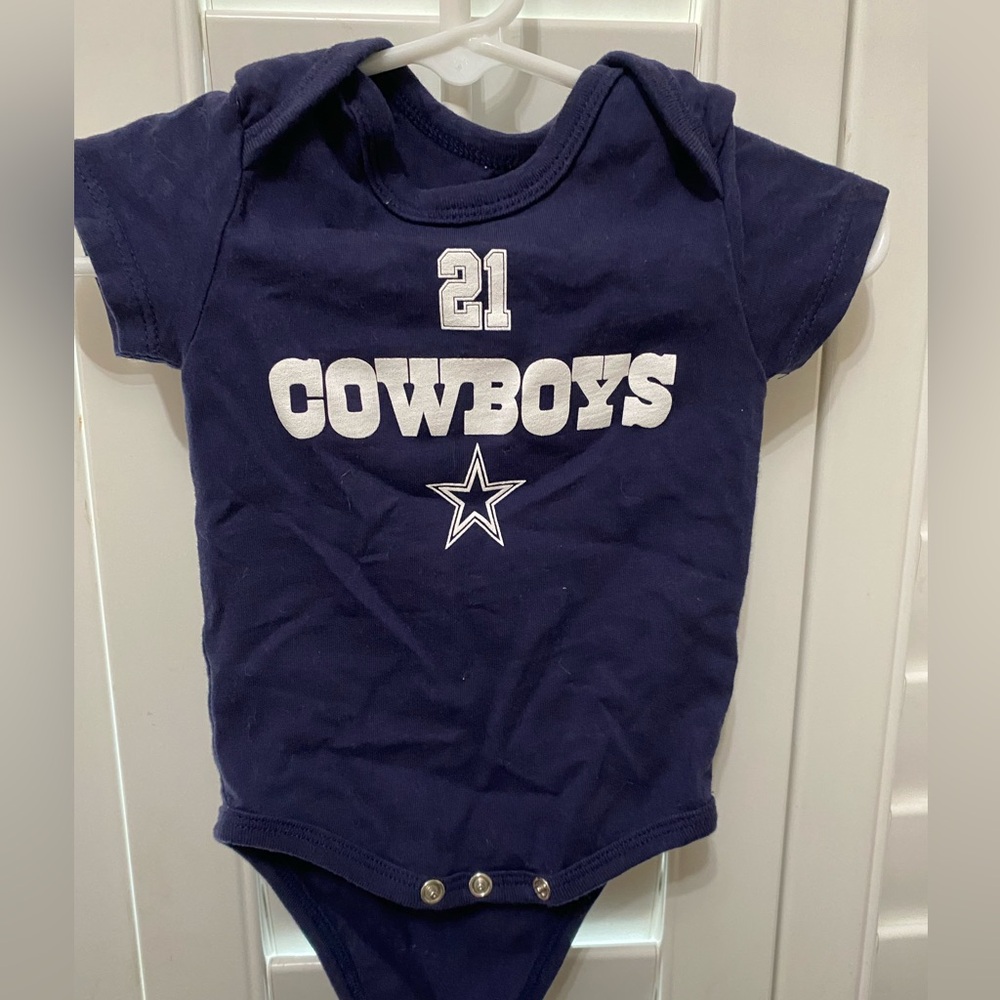 NFL Cowboys Infant Onesie in Navy and White